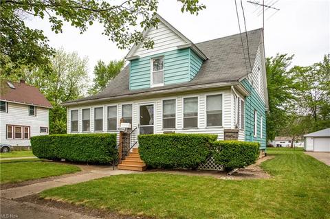 609 Bond St, Elyria, OH 44035 photo 1