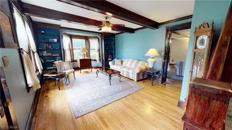 7138 Maple St, Mentor, OH 44060 photo 3