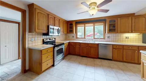 7138 Maple St, Mentor, OH 44060 photo 11