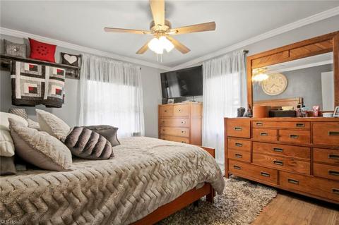 367 Creed St, Struthers, OH 44471 photo 9