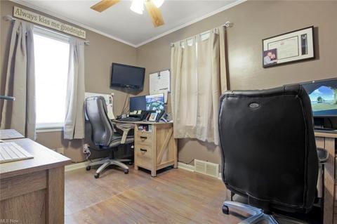 367 Creed St, Struthers, OH 44471 photo 10
