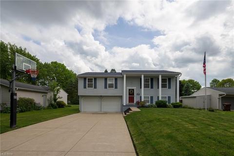 7648 Cambridge Ave NW, Massillon, OH 44646 photo 1
