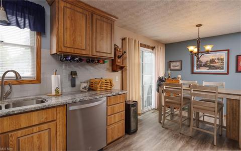 7648 Cambridge Ave NW, Massillon, OH 44646 photo 13