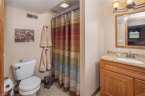 7648 Cambridge Ave NW, Massillon, OH 44646 photo 23