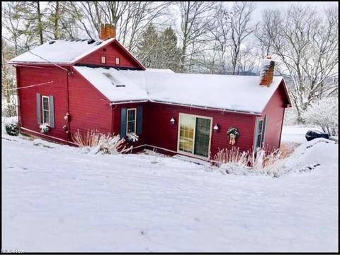 461 W Street St, Coshocton, OH 43812 photo 2