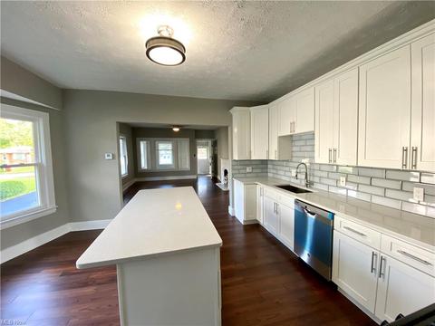 2206 Lorimer Rd, Parma, OH 44134 photo 11