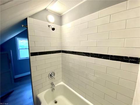2206 Lorimer Rd, Parma, OH 44134 photo 23