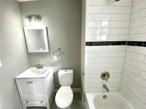 2206 Lorimer Rd, Parma, OH 44134 photo 17