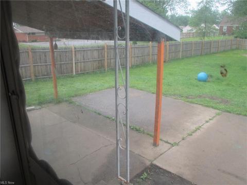 1034 5th St, Struthers, OH 44471 photo 11