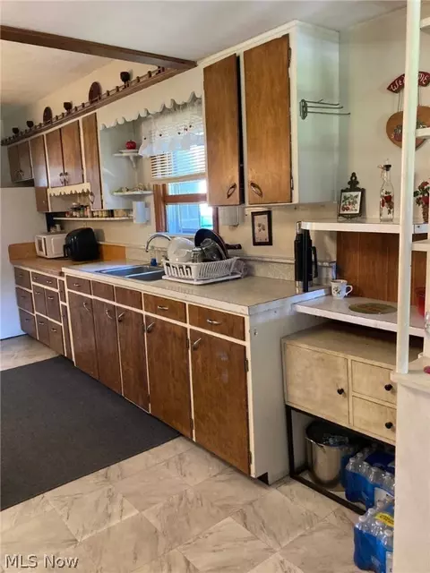8840 School St, Windham, OH 44288 photo 6
