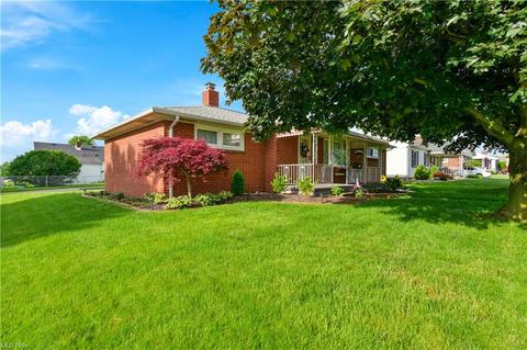 253 Overlook Blvd, Struthers, OH 44471 photo 16