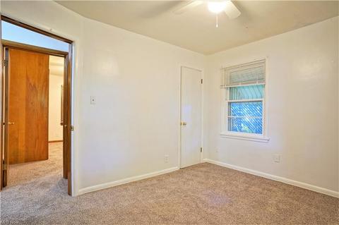 381 Eckard Ave, Akron, OH 44314 photo 25