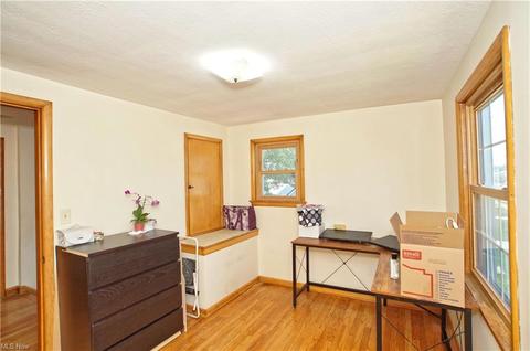 30830 Crescent Dr, Willowick, OH 44095 photo 21