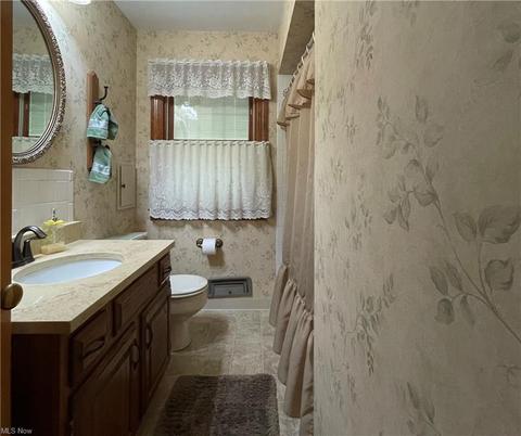 41896 Griswold Rd, Elyria, OH 44035 photo 16