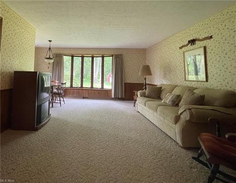 41896 Griswold Rd, Elyria, OH 44035 photo 6
