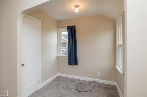 6903 Gerald Ave, Parma, OH 44129 photo 12