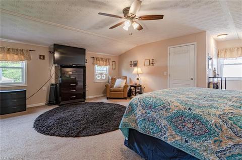 769 E 249th St, Euclid, OH 44123 photo 17