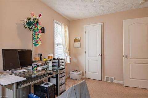 769 E 249th St, Euclid, OH 44123 photo 23