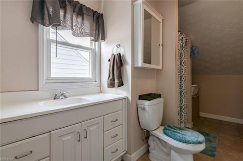 769 E 249th St, Euclid, OH 44123 photo 19