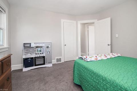 7607 Essen Ave, Parma, OH 44129 photo 25
