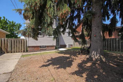 7607 Essen Ave, Parma, OH 44129 photo 32