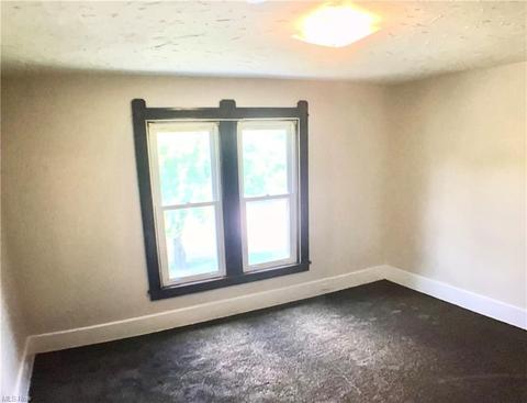 934 Middle Ave, Elyria, OH 44035 photo 13