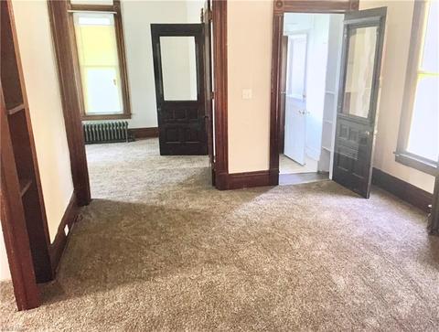 934 Middle Ave, Elyria, OH 44035 photo 5