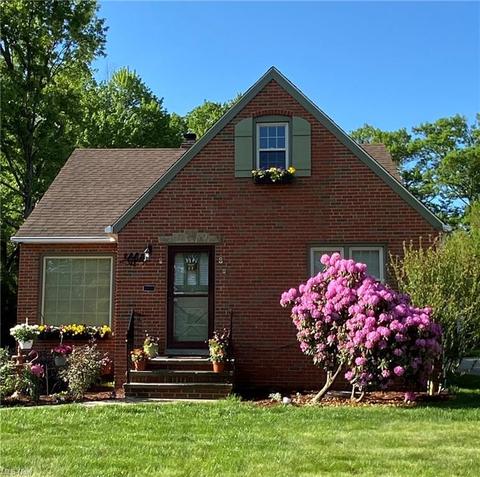 2235 Lorimer Rd, Parma, OH 44134 photo 1