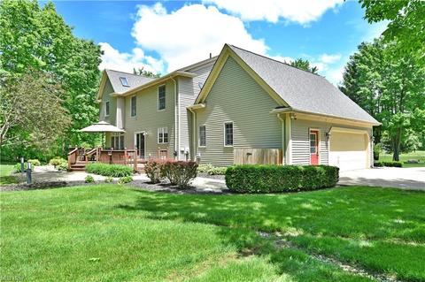 855 Deep Woods Dr, Aurora, OH 44202 photo 6
