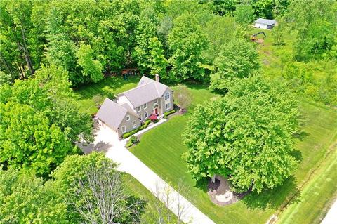 855 Deep Woods Dr, Aurora, OH 44202 photo 9