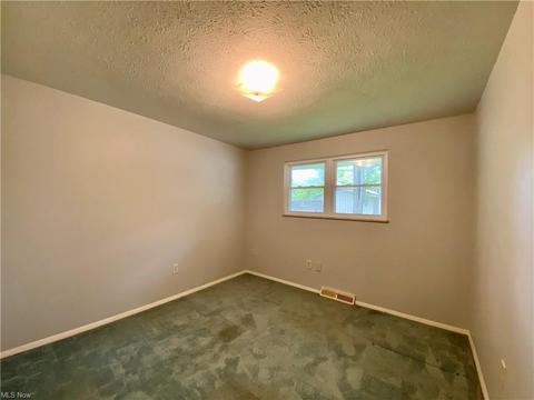 653 Augdon Dr, Elyria, OH 44035 photo 21