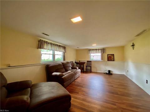 653 Augdon Dr, Elyria, OH 44035 photo 24