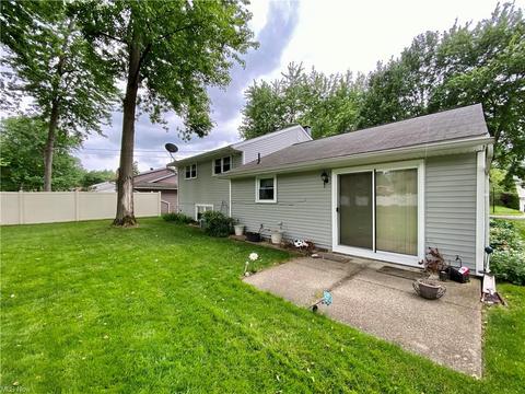 653 Augdon Dr, Elyria, OH 44035 photo 32