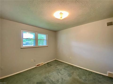 653 Augdon Dr, Elyria, OH 44035 photo 22