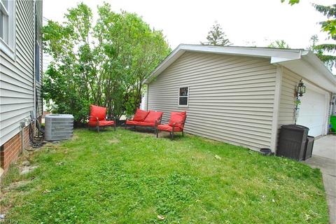 30200 Powell Rd, Willowick, OH 44095 photo 6