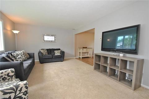 30200 Powell Rd, Willowick, OH 44095 photo 10