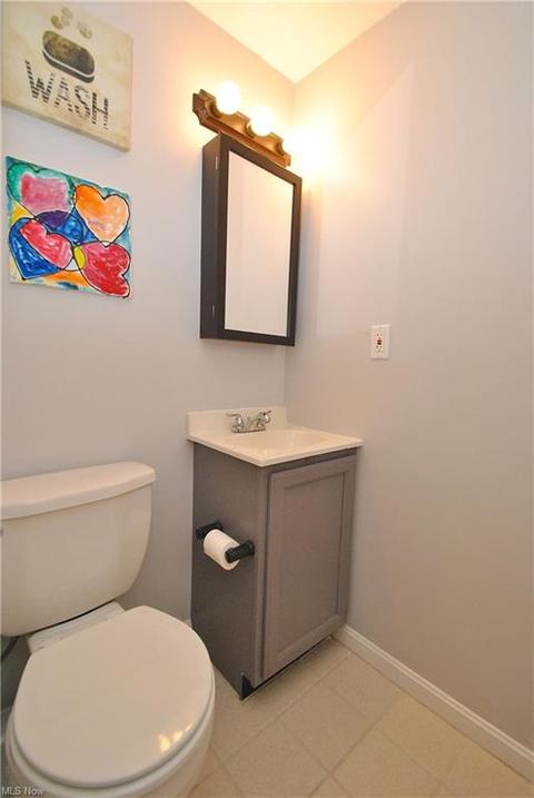 30200 Powell Rd, Willowick, OH 44095 photo 20