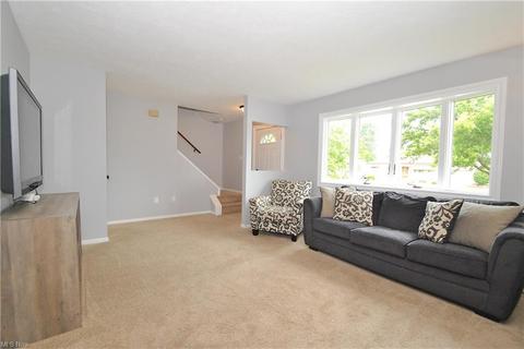 30200 Powell Rd, Willowick, OH 44095 photo 11