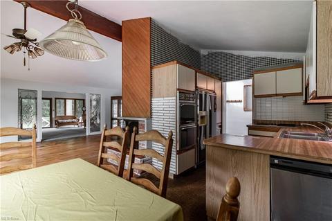 34329 Puth Dr, Avon, OH 44011 photo 8