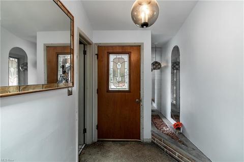 34329 Puth Dr, Avon, OH 44011 photo 3