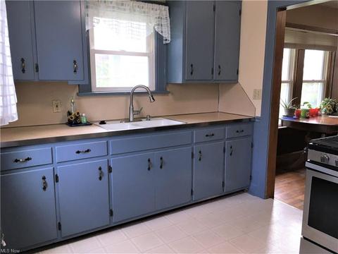 139 Bellfield Ave, Elyria, OH 44035 photo 10
