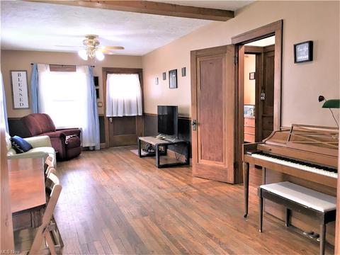 139 Bellfield Ave, Elyria, OH 44035 photo 6