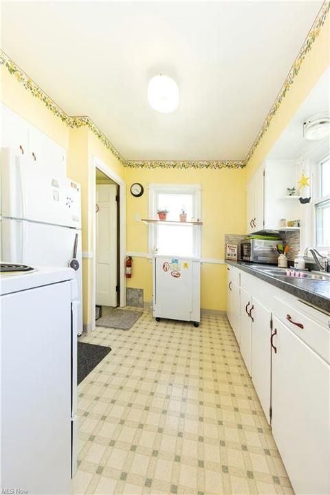 187 Pasadena Ave, Elyria, OH 44035 photo 18