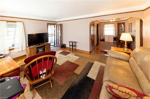 187 Pasadena Ave, Elyria, OH 44035 photo 3