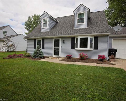 132 Tennessee Ave, Elyria, OH 44035 photo 1