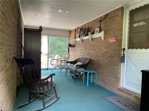 481 Edison St, Struthers, OH 44471 photo 14