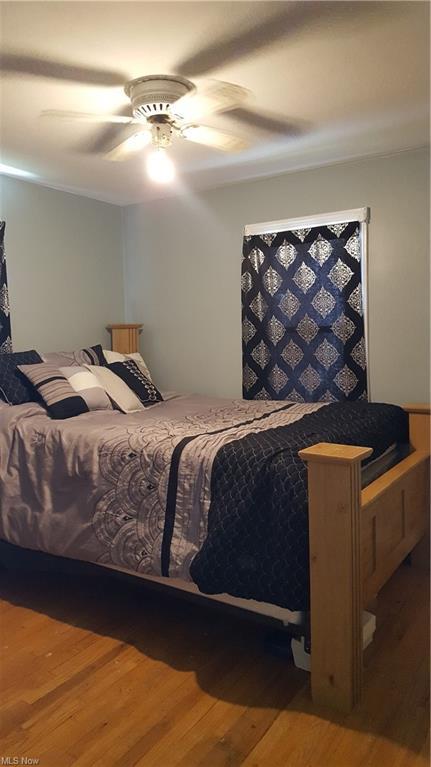 554 Como St, Struthers, OH 44471 photo 6
