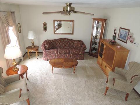 1276 Valley View Dr, Boardman, OH 44512 photo 5