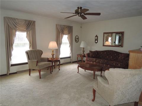 1276 Valley View Dr, Boardman, OH 44512 photo 3