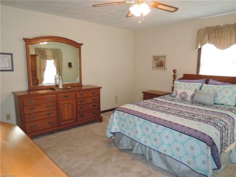 1276 Valley View Dr, Boardman, OH 44512 photo 20